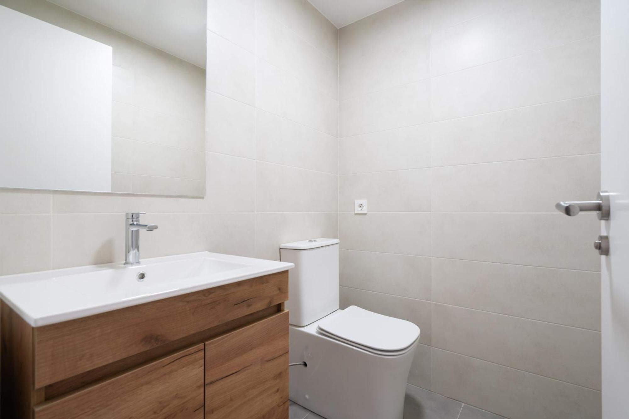 Loft Reformado Industrial Con Garaje Alquiler Temporal Apartment Madrid Exterior photo