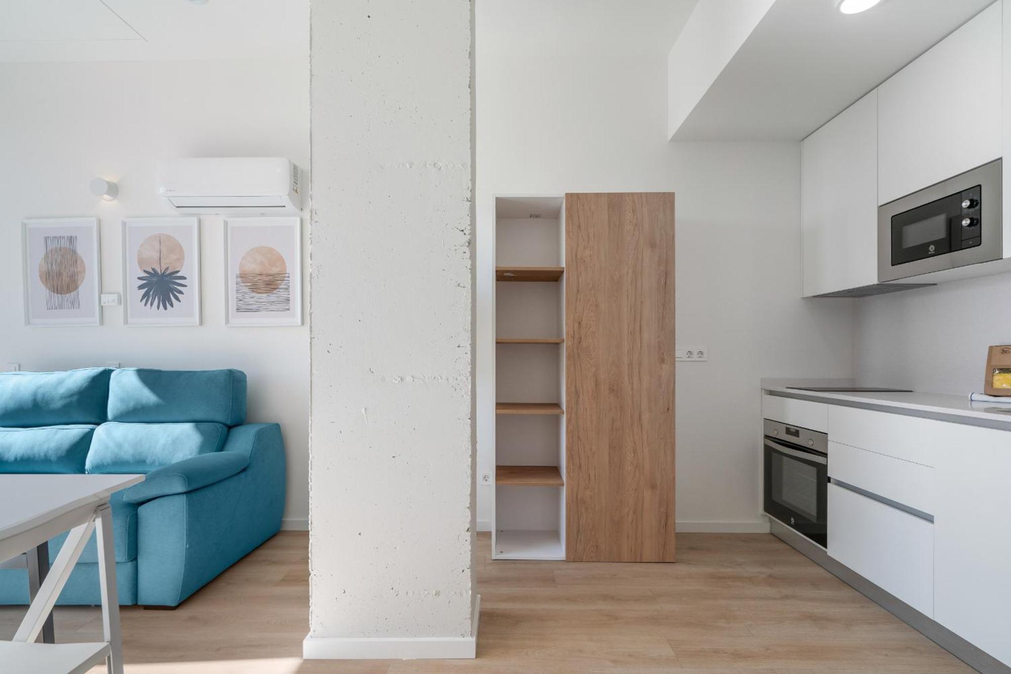 Loft Reformado Industrial Con Garaje Alquiler Temporal Apartment Madrid Exterior photo